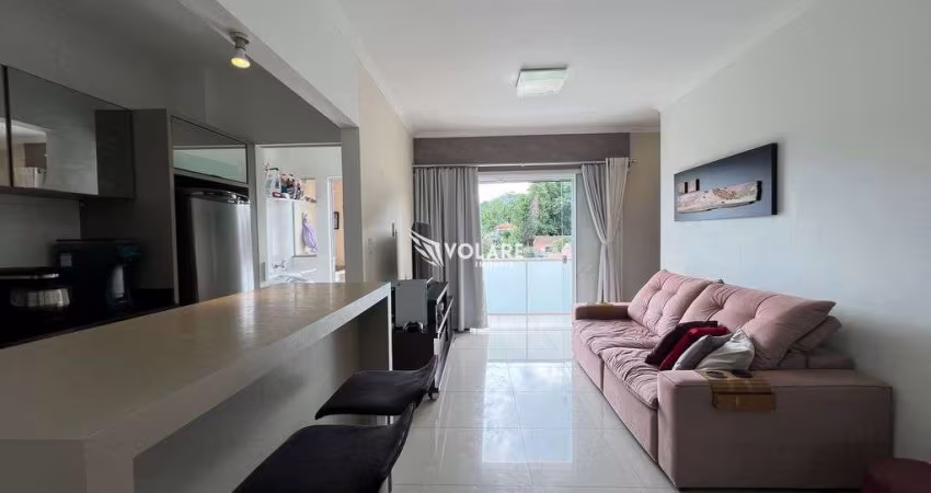 Apartamento 100% mobiliado com sacada e churrasqueira - Bairro Agua Verde
