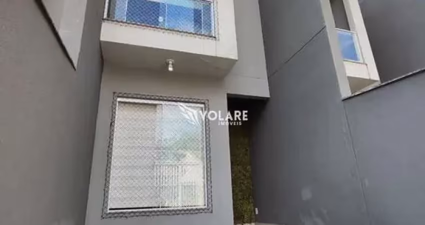 Sobrado com 2 suítes mobiliado no bairro velha central!!