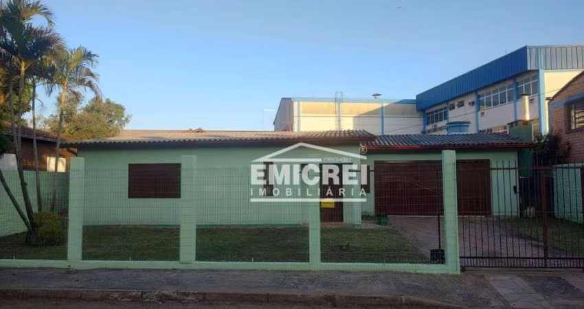Casa com 3 dormitórios à venda, 151 m² por R$ 400.000,00 - Campina - São Leopoldo/RS