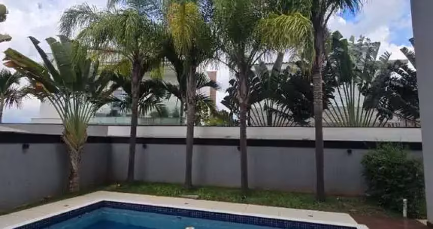 Sobrado no alphaville nova esplanada 1 – 5 suítes, área gourmet completa e piscina!