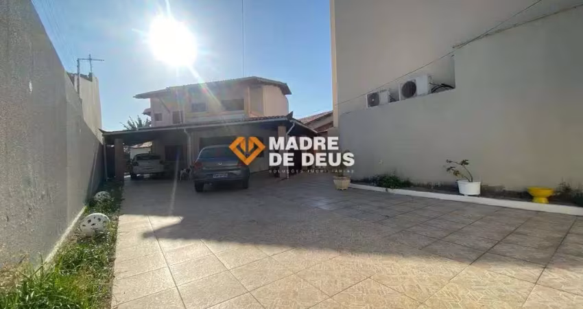Casa em condomínio fechado com 6 quartos à venda na Lídia Brígido, 294, Parque Manibura, Fortaleza