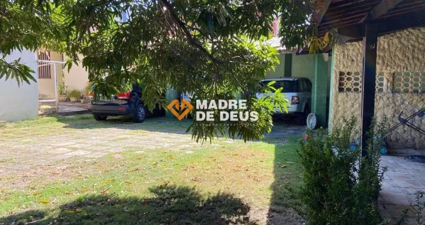 Casa em condomínio fechado com 6 quartos à venda na Rua Professor Heráclito, 471, Vicente Pinzon, Fortaleza