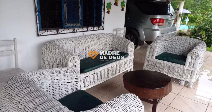 Chácara / sítio com 3 quartos à venda na Asa Branca, 1108, Centro, Pacajus