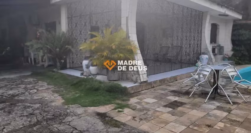 Casa com 4 quartos à venda na Dr. Suliano, 151, Jóquei Clube, Fortaleza