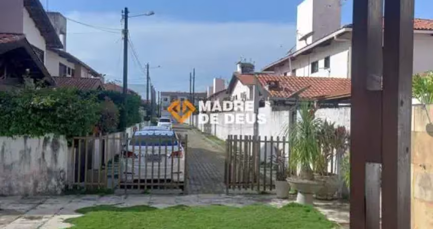 Casa em condomínio fechado com 3 quartos à venda na Rua Padre Januário Campos, 68, Parque Manibura, Fortaleza