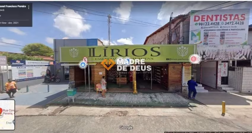 Casa comercial à venda na Rua Coronel Francisco Pereira, 49, Messejana, Fortaleza