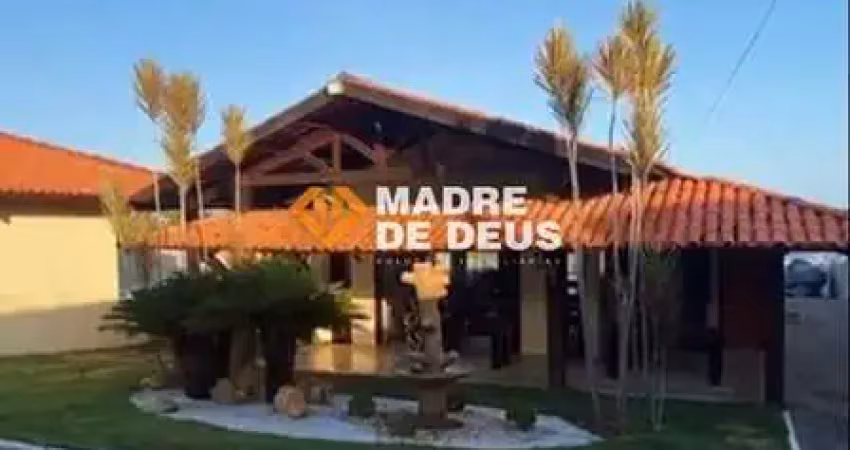 Casa com 4 quartos à venda na Eriberto de Sousa, 1107, Centro, Aquiraz