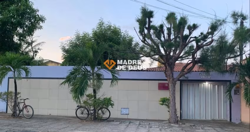 Casa com 3 quartos à venda na Rua Nelson Coelho, 815, Lagoa Redonda, Fortaleza