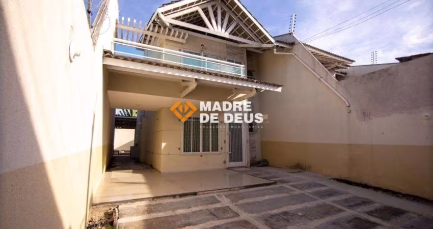 Casa em condomínio fechado com 4 quartos à venda na Rua Tabelião Joaquim Coelho, 926, Sapiranga, Fortaleza