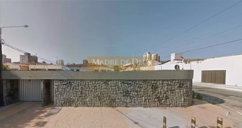 Casa com 3 quartos à venda na Rua Bento Albuquerque, 2655, Manoel Dias Branco, Fortaleza