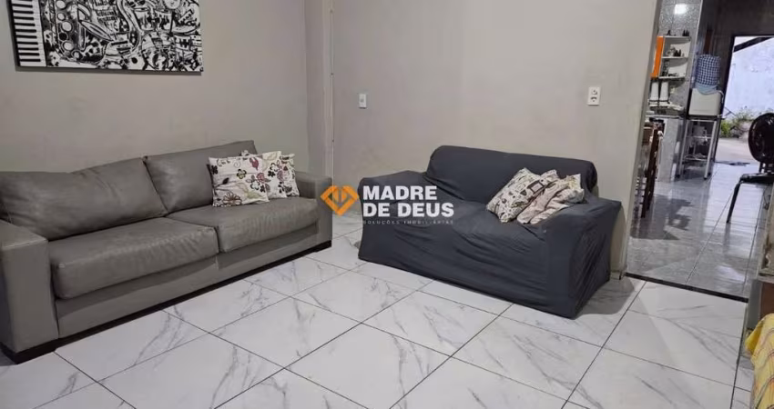 Casa em condomínio fechado com 4 quartos à venda na Rua Carapinima, 2653, Benfica, Fortaleza