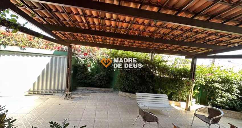 Casa em condomínio fechado com 5 quartos à venda na Rua Joaquim Nabuco, 3246, Dionisio Torres, Fortaleza