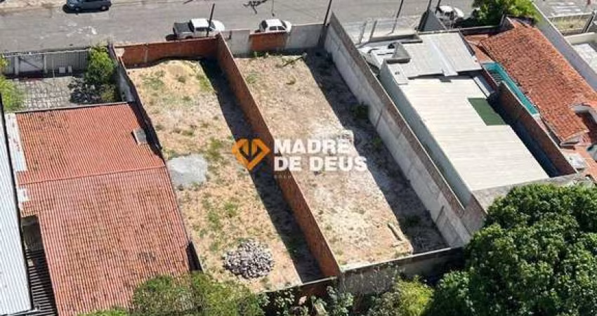 Terreno em condomínio fechado à venda na Rua José Euclides, 54, Fátima, Fortaleza