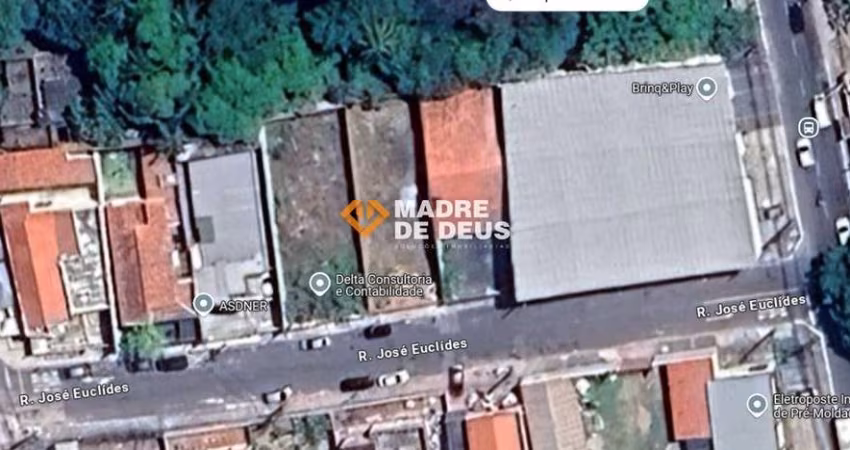 Terreno em condomínio fechado à venda na Rua José Euclides, 1, Fátima, Fortaleza