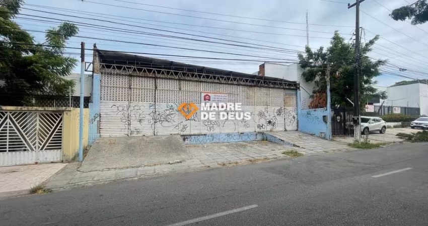 Barracão / Galpão / Depósito à venda na Avenida dos Expedicionários, 5543, Vila União, Fortaleza