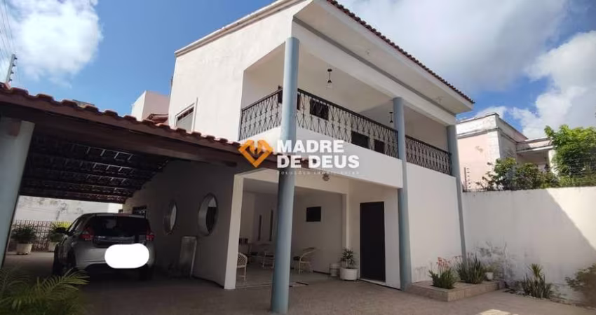 Casa em condomínio fechado com 3 quartos à venda na Deusdedit Costa Sousa, 551, Cocó, Fortaleza