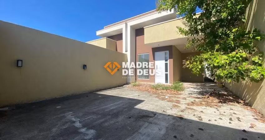 Casa em condomínio fechado com 3 quartos à venda na Francisco Amora, 122, Guaribas, Eusébio
