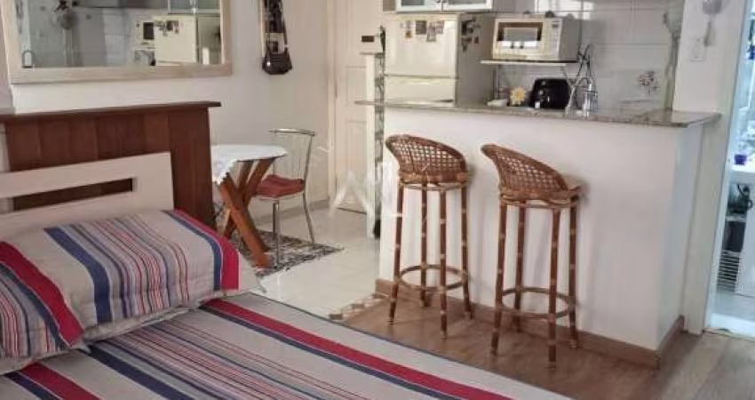Excelente apartamento no LEME, TOTALMENTE MOBILIADO E EQUIPADO