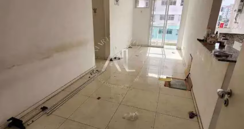 Apartamento 2 quartos com infra e varanda em praça seca
