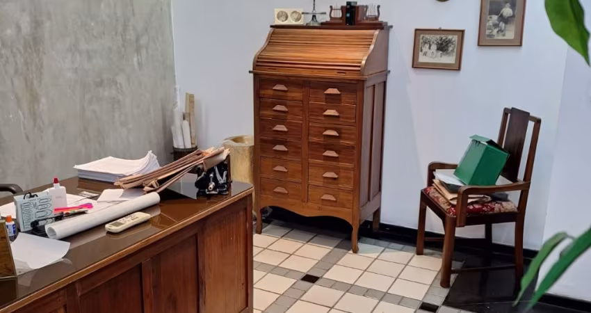 Imóveis Comerciais com 14 Quartos e 7 banheiros à Venda em Aldeota