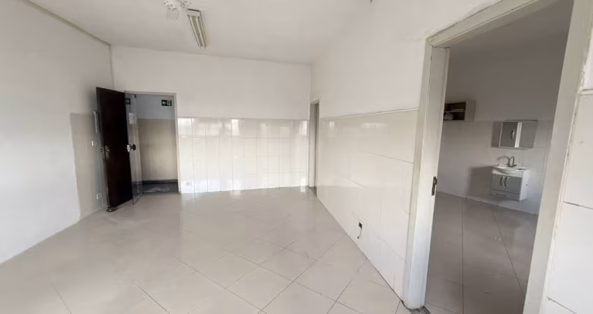 Oportunidade: Sala Comercial no Coração de Carapicuíba!