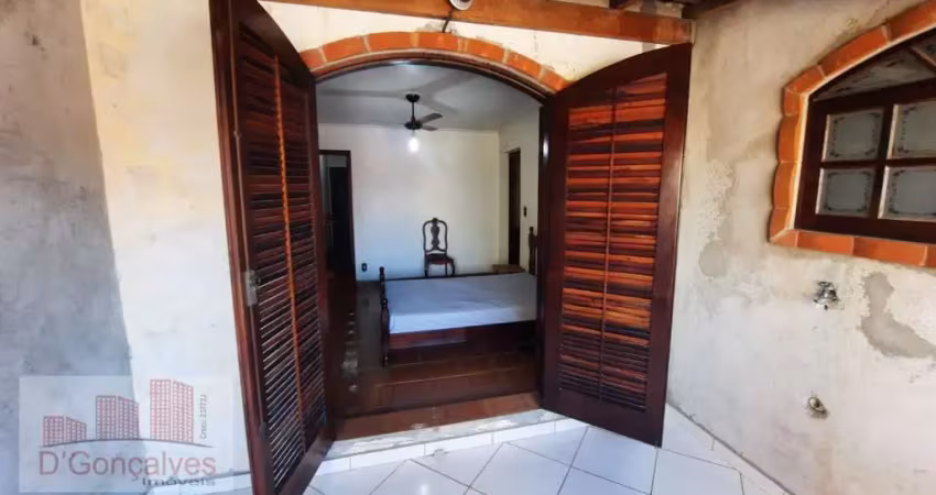 Casa com 3 quartos à venda na Rua João Pessoa, 79, Canhema, Diadema