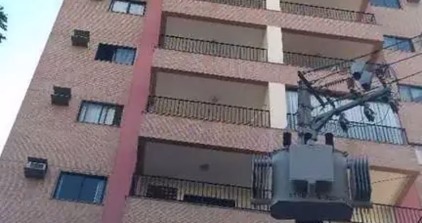 Apartamento em Centro  -  Campos dos Goytacazes