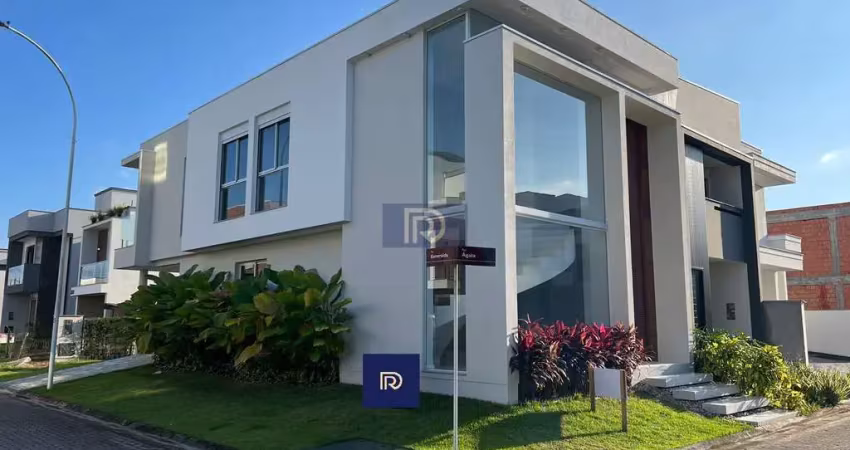 Casa à venda no bairro Beira Rio - Biguaçu/SC