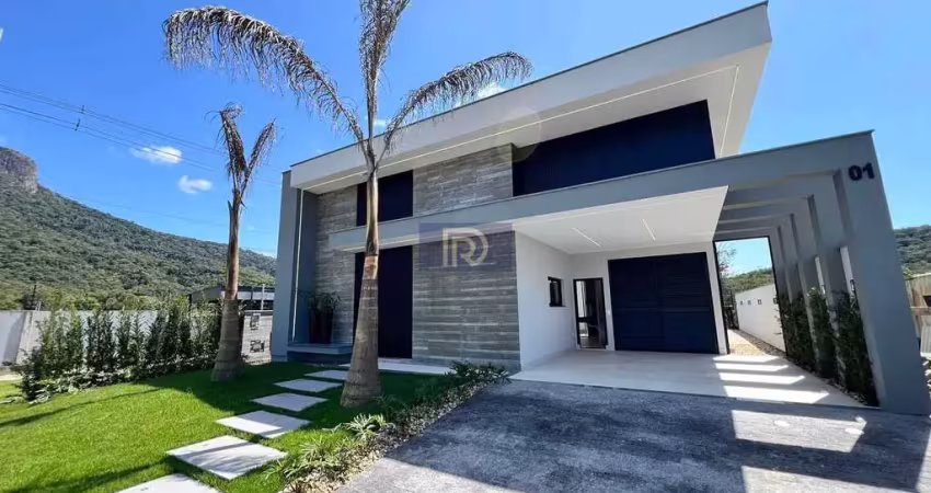 Casa com 3 quartos à venda em Pedra Branca, Palhoça 