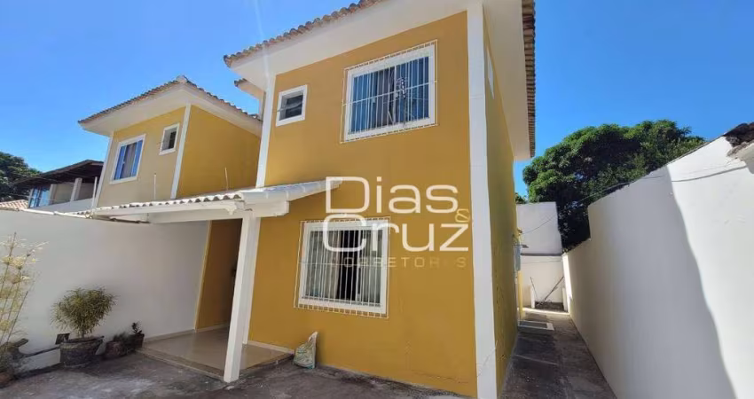 Casa com 2 suítes à venda, Jardim Mariléa