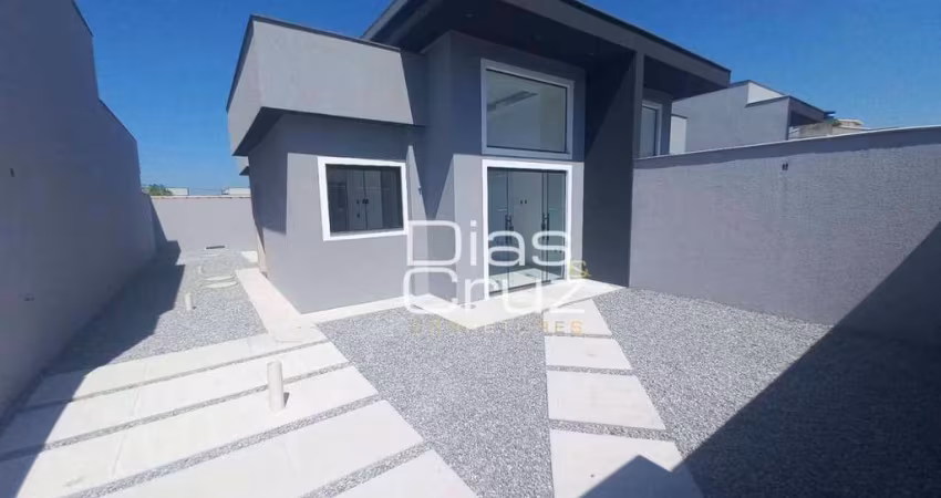 Casa com 2 quartos à venda por R$ 300.000 - Enseada das Gaivotas - Rio das Ostras/RJ