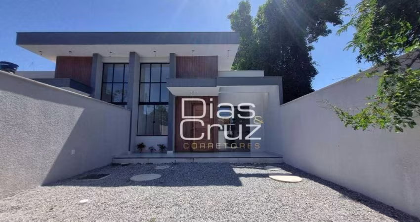 Casa no Centro de Rio das Ostras com 3 quartos!