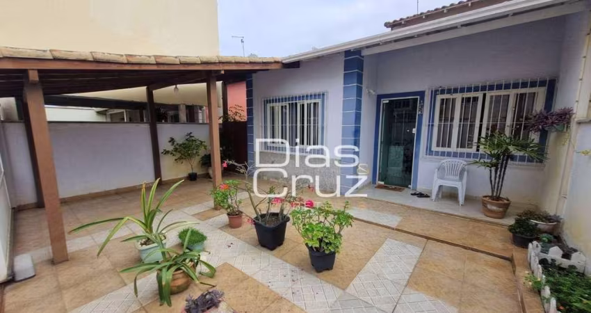 Casa no Jardim Bela Vista com 2 quartos e área gourmet, Rio das Ostras!