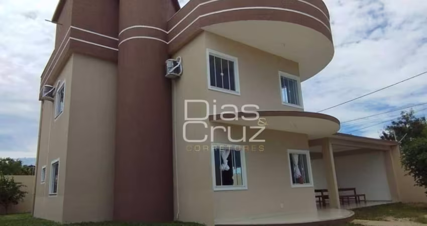 Casa com 4 dormitórios para alugar, 240 m² por R$ 3.800,00/mês - Enseada das Gaivotas - Rio das Ostras/RJ