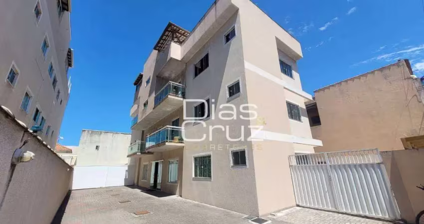 Apartamento com 2 quartos à venda, 68 m² por R$ 300.000 - Ouro Verde - Rio das Ostras/RJ