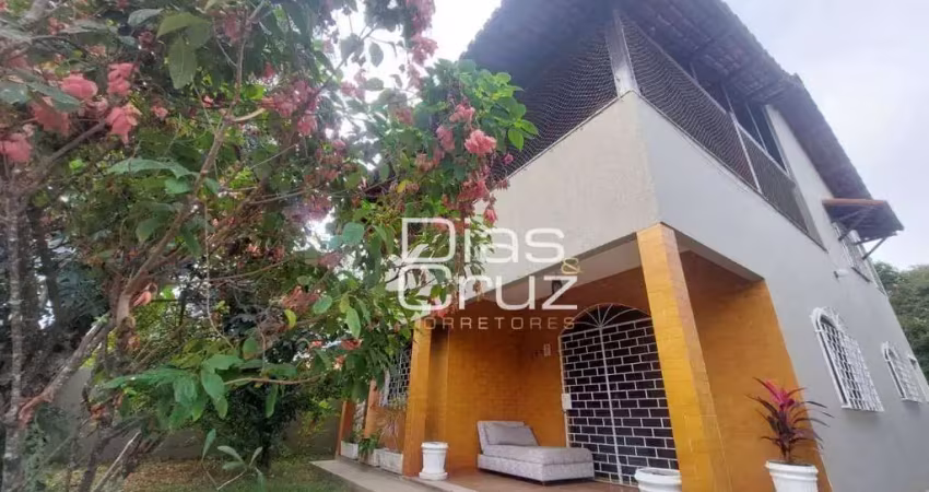 Casa com 5 quartos à venda, 208 m² por r$ 900.000 - centro - rio das ostras/rj