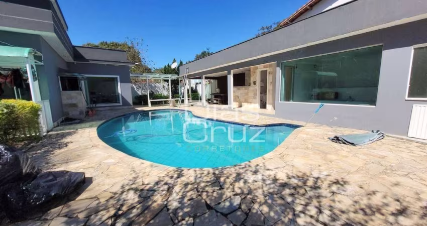 Casa linear no Mariléa com 4 quartos, linda piscina e sauna!
