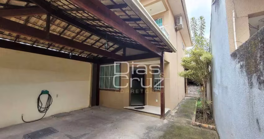 Ótima Casa Duplex à Venda no Chácara Mariléa  Rio das Ostras/RJ