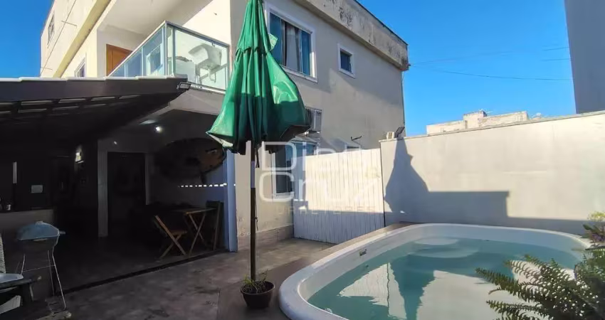 Apartamento térreo com piscina no enseada das gaivotas, 2 quartos sendo 1 suíte!