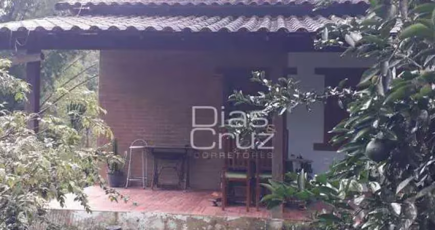 Chácara da jabuticaba: seu refúgio natural no sana harmonia, frutificação e águas puras em macaé/rj