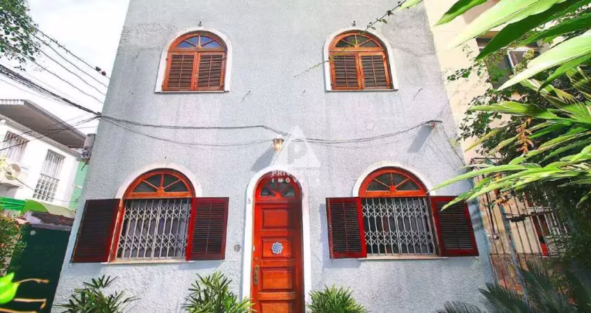 Casa vila 4 quartos 2 suites residencial ou comercial proximo metro comercio laranjeiras