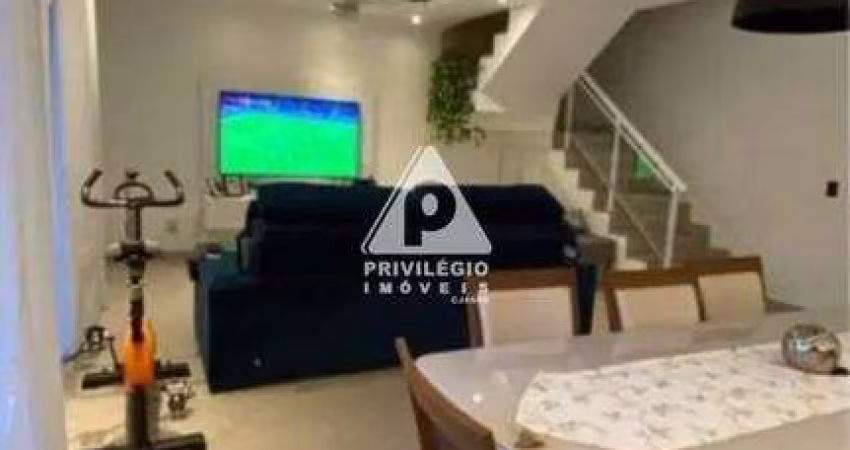Casa em Condomínio à venda, 3 quartos, 3 suítes, 2 vagas, Vargem Pequena - RIO DE JANEIRO/RJ