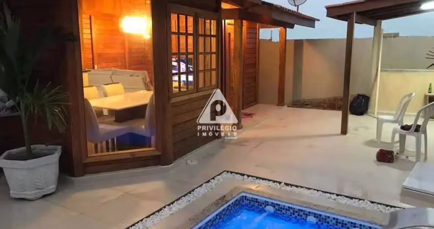 Casa em condomínio fechado com 3 quartos à venda na Estrada dos Bandeirantes, --, Vargem Grande, Rio de Janeiro