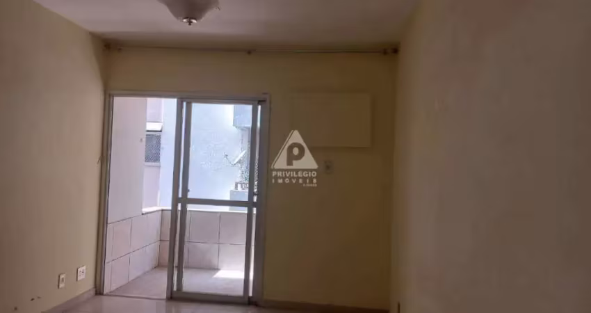 Apartamento à venda, 2 quartos, 1 suíte, 1 vaga, Grajaú - RIO DE JANEIRO/RJ