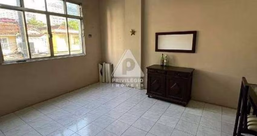 Apartamento de 2 quartos, amplo, claro e arejado no Grajau.