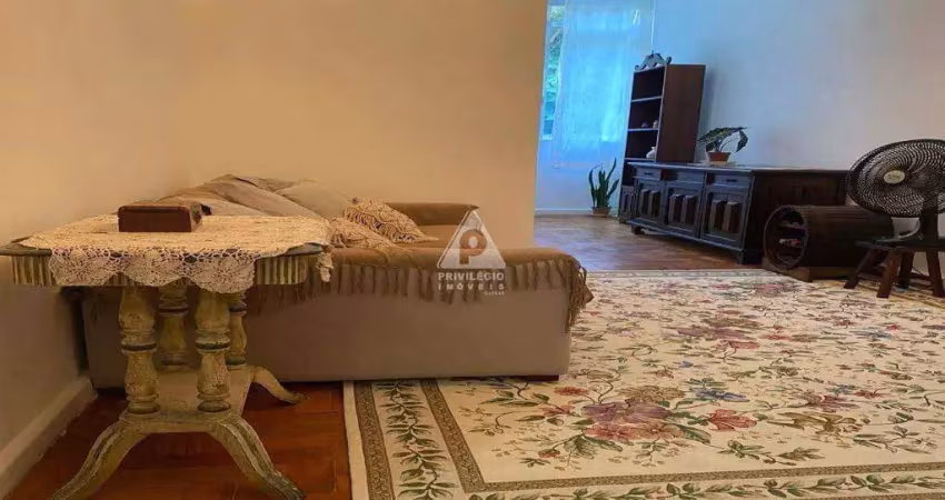 2 quartos com vaga no arpoador