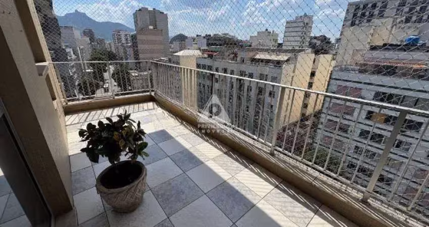 Apartamento de 2 quartos duplex, à venda, com varanda, em ótima localização próximo ao metrô afonso pena pena e comércio local
