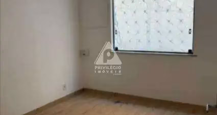 Apartamento de 2 quartos à venda, com vaga no rio comprido, próximo ao metro afonso pena