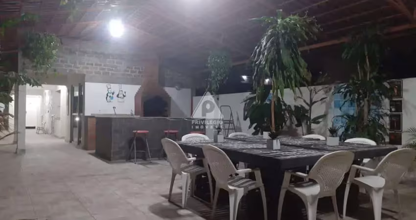 Apartamento à venda com 2 quartos, 2 vagas e varanda em vila isabel