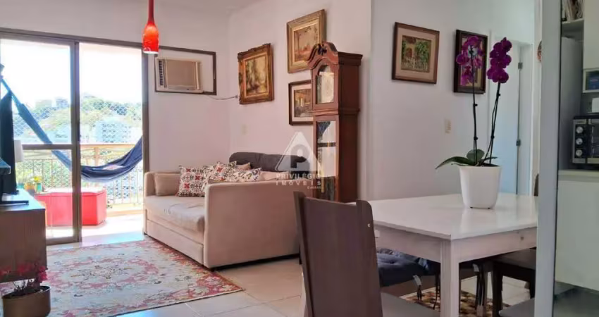 Apartamento com 3 quartos, varanda e vaga à venda em são cristovão